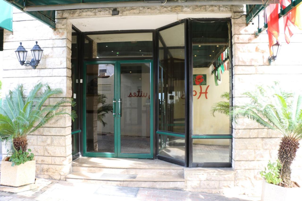 Holiday Suites Hotel & Beach Resort Jounieh Bagian luar foto