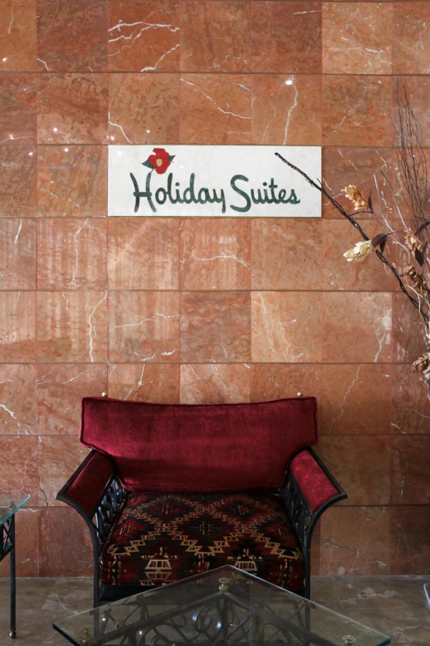 Holiday Suites Hotel & Beach Resort Jounieh Bagian luar foto